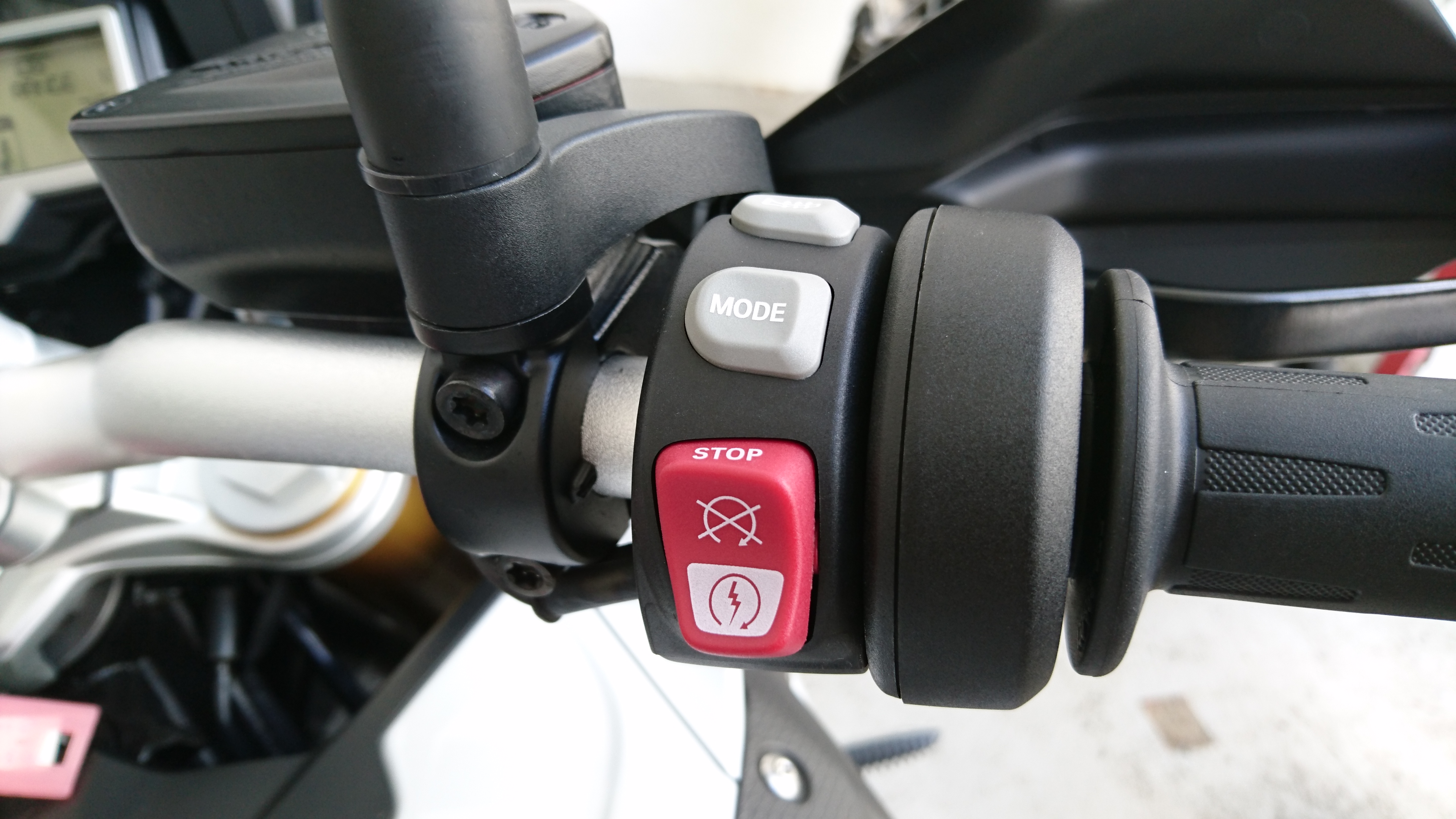 Right hand side controls for the BMW S1000XR