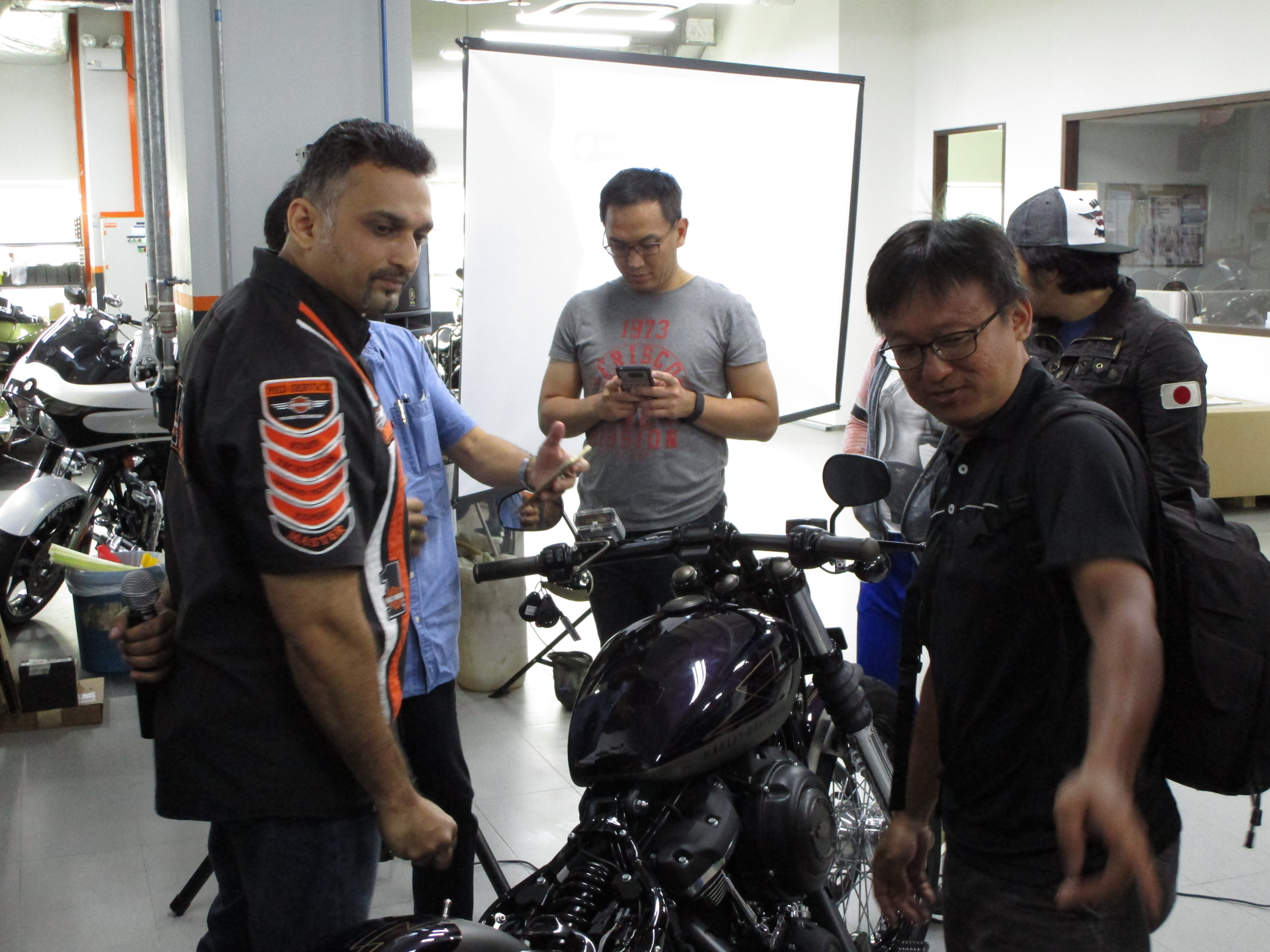 The Milwaukee Eight – Harley Davidson of Singapore's Technical Workshop  Talk – The Gasoline Addict